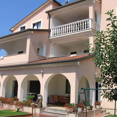 In With Balcony, Wifi 853-4 * Umag